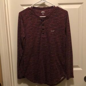 Men’s Hollister long sleeved tee